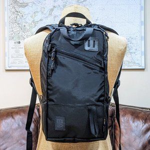 TOPO DESIGNS | Trip Pack Daypack | 8.4L | Ballastic Black